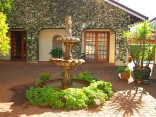 Bezuidenhout Guest House Малалане Экстерьер фото